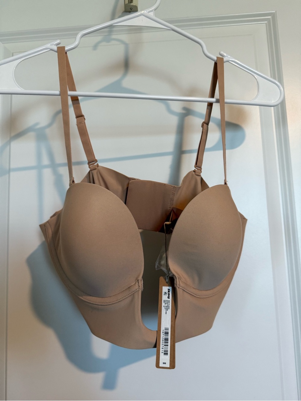 SKIMS Longline T-Shirt Bra in Beige